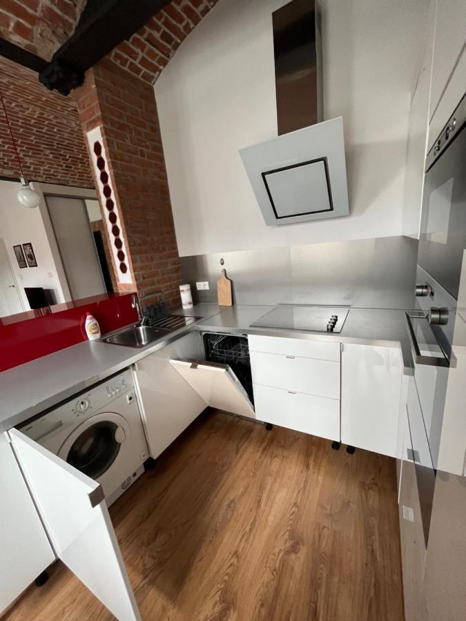 Loft Apartment By Letrent Zyrardow Bagian luar foto
